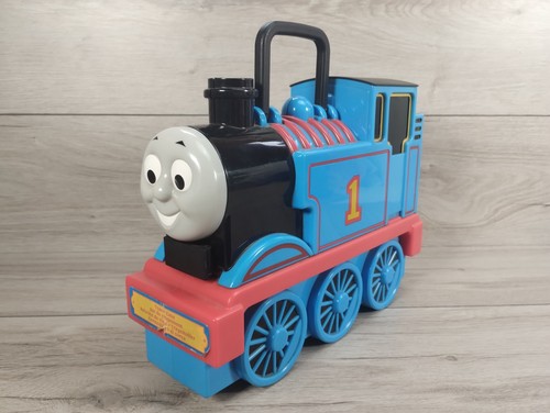 Thomas the tank engine - thomas,