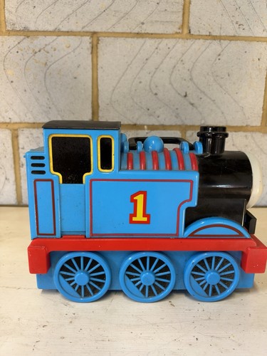 Thomas the tank engine carry - thomas,