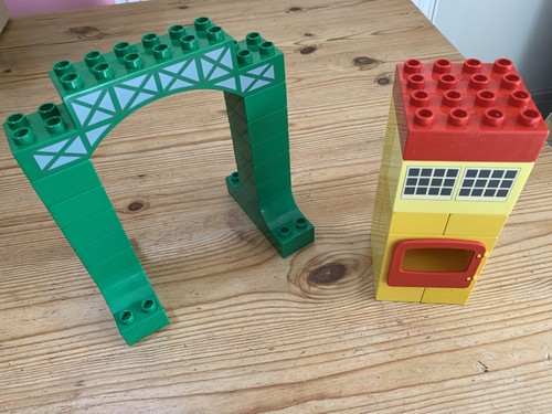 Duplo railway over bridge - duplo,